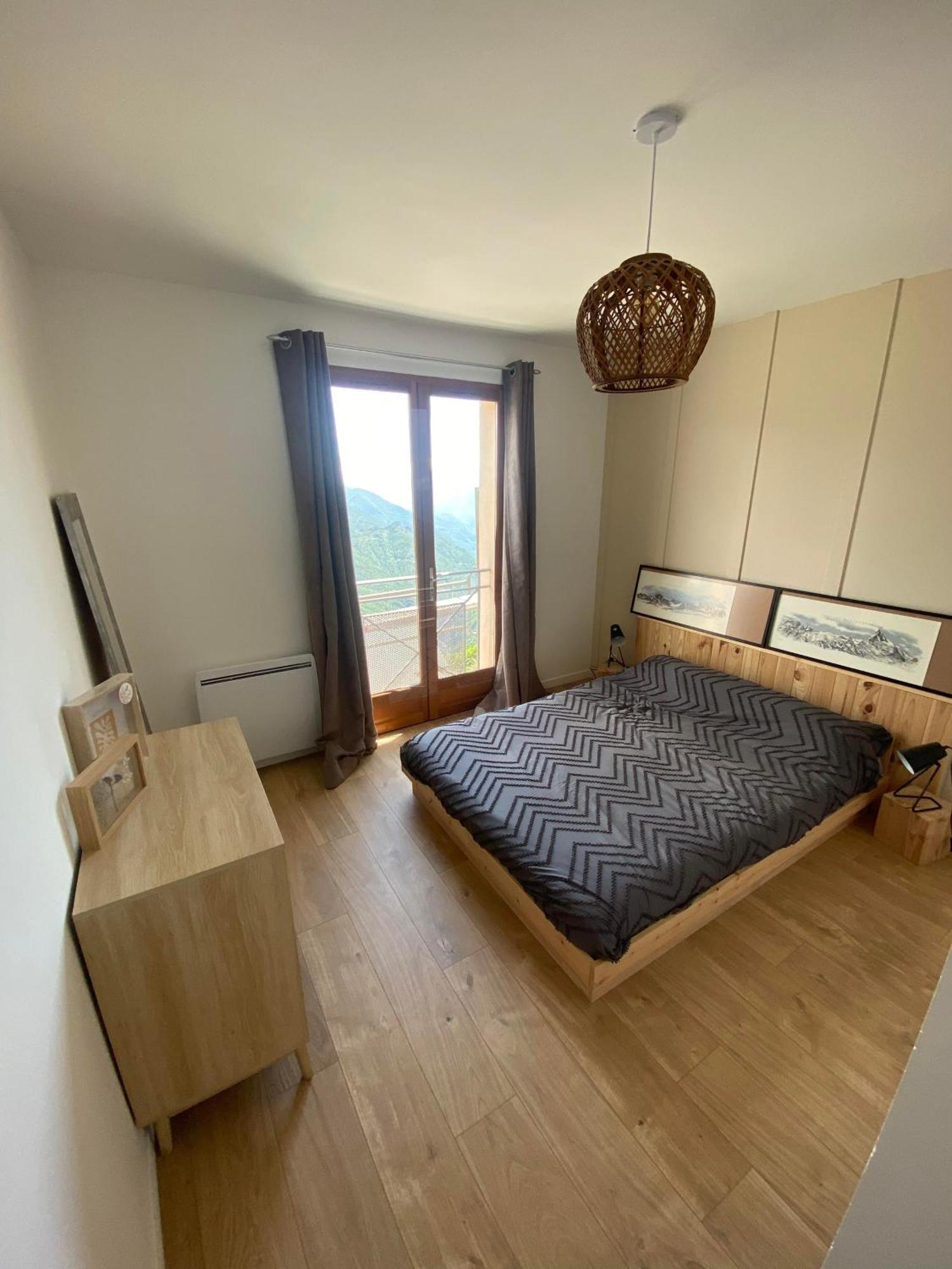 Grande Maison Vue Montagne Au Calme Rimplas Ngoại thất bức ảnh